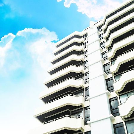 Nantiruj Tower - นันทิรุจ ทาวเวอร์ เซอร์วิสอพาร์ทเม้นท์ สุขุมวิท ซอย 8 Lejlighed Bangkok Eksteriør billede