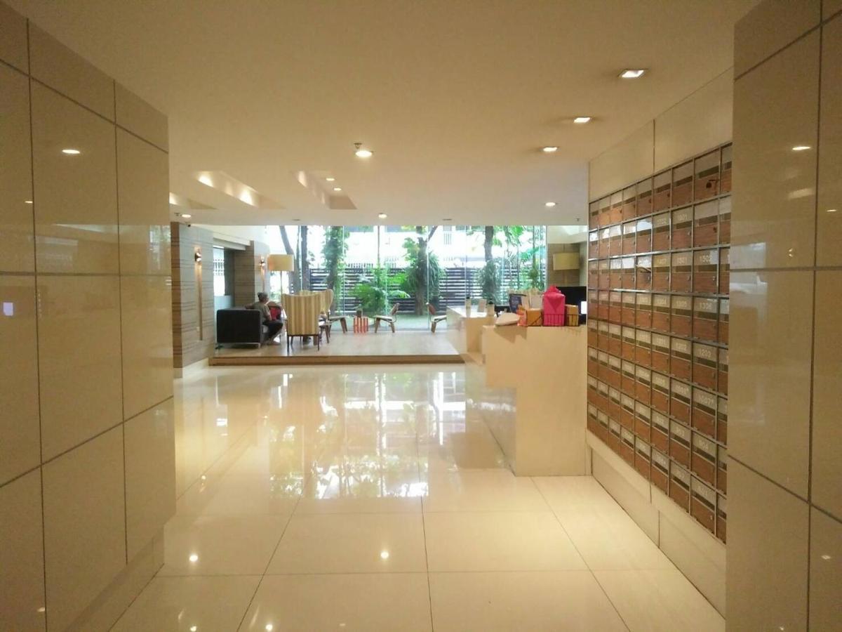 Nantiruj Tower - นันทิรุจ ทาวเวอร์ เซอร์วิสอพาร์ทเม้นท์ สุขุมวิท ซอย 8 Lejlighed Bangkok Eksteriør billede